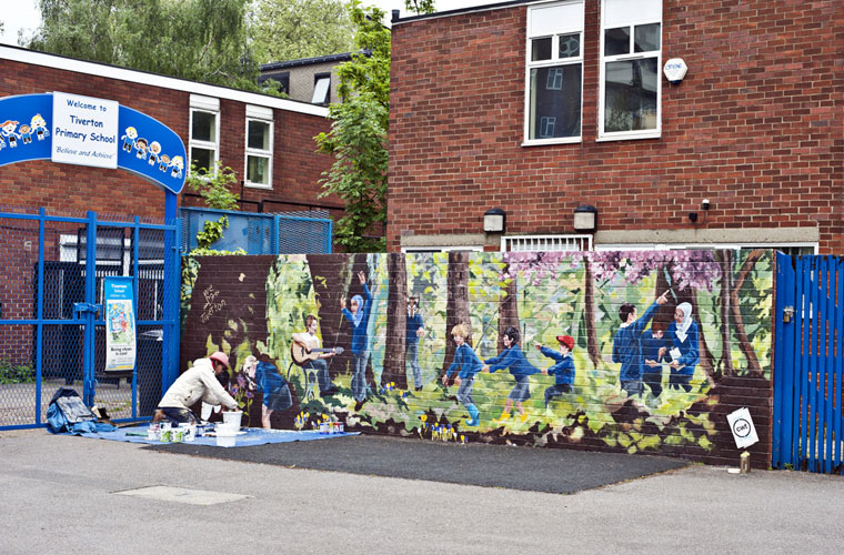 tiverton primary school woodland mural